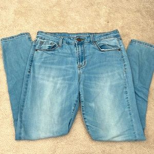 Old Navy Light Wash Skinny Jeans